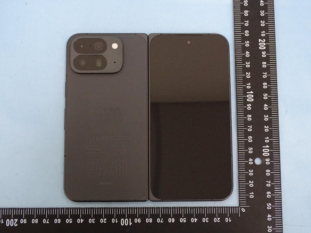 Google GU0NP external FCC photo from External Photos p. 2