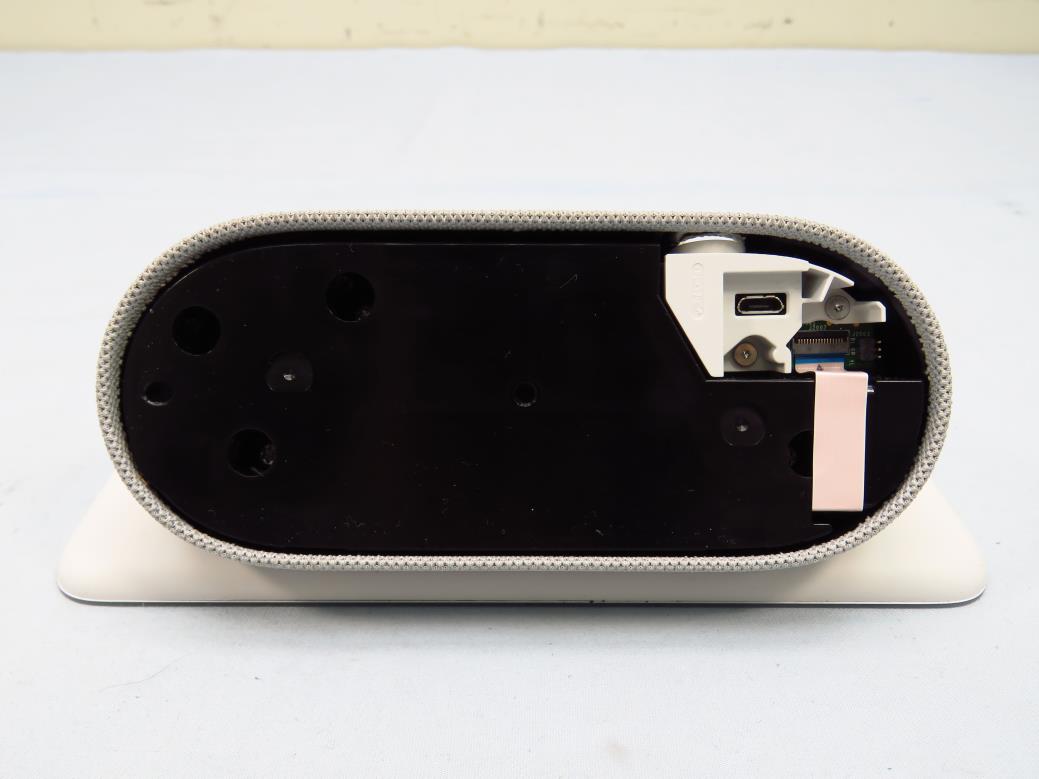 Google GUIK2 external FCC photo from External Photos p. 4