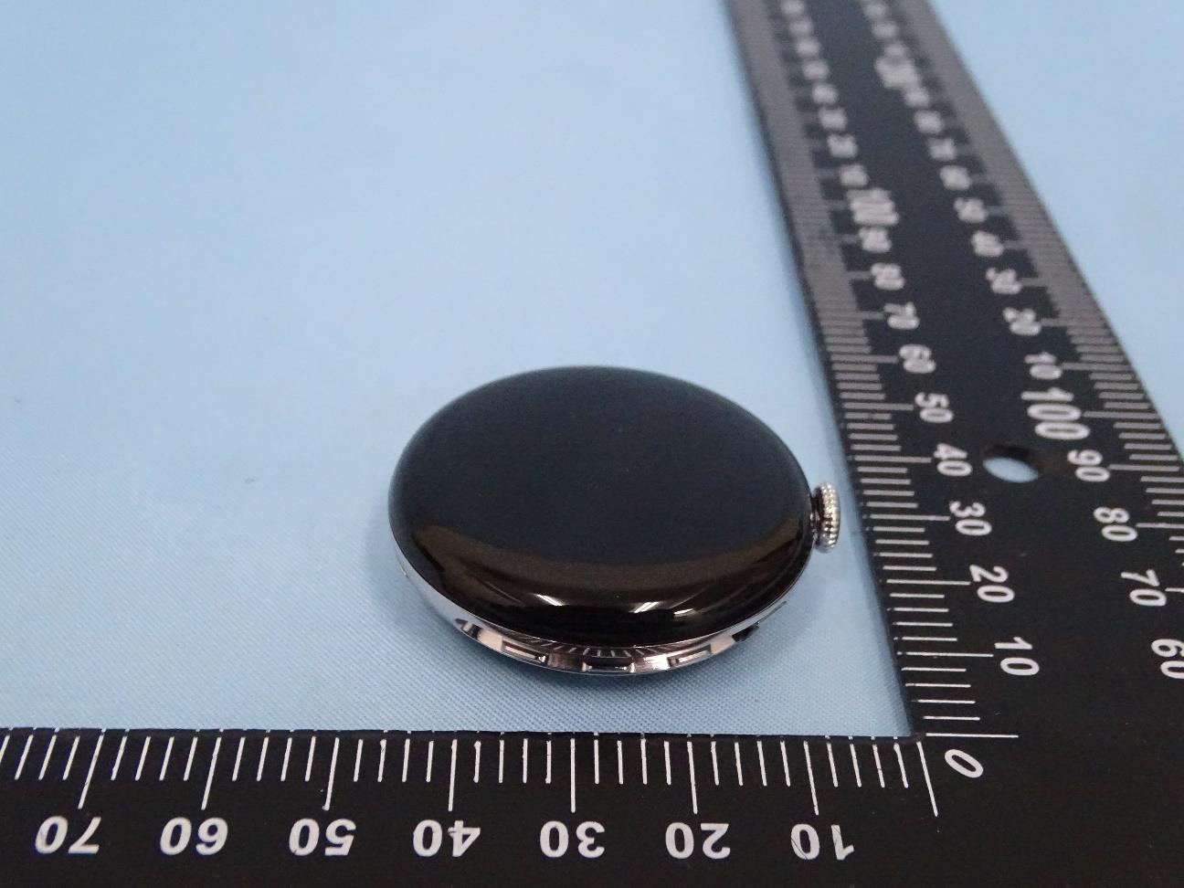 Google Pixel Watch 4 (41mm) external FCC photo from External Photos p. 3