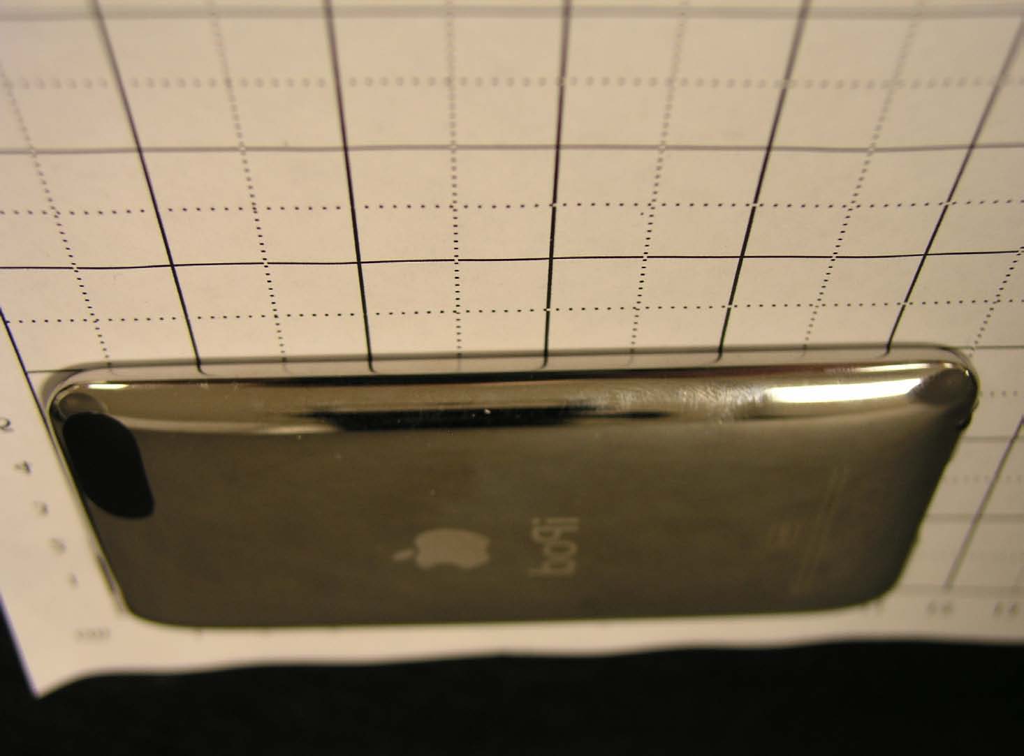Apple 2310 external FCC photo from External Photos p. 3