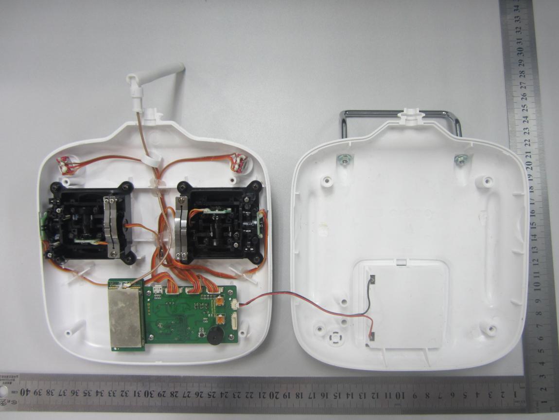 DJI 201309581 internal FCC photo from Internal Photos p. 1