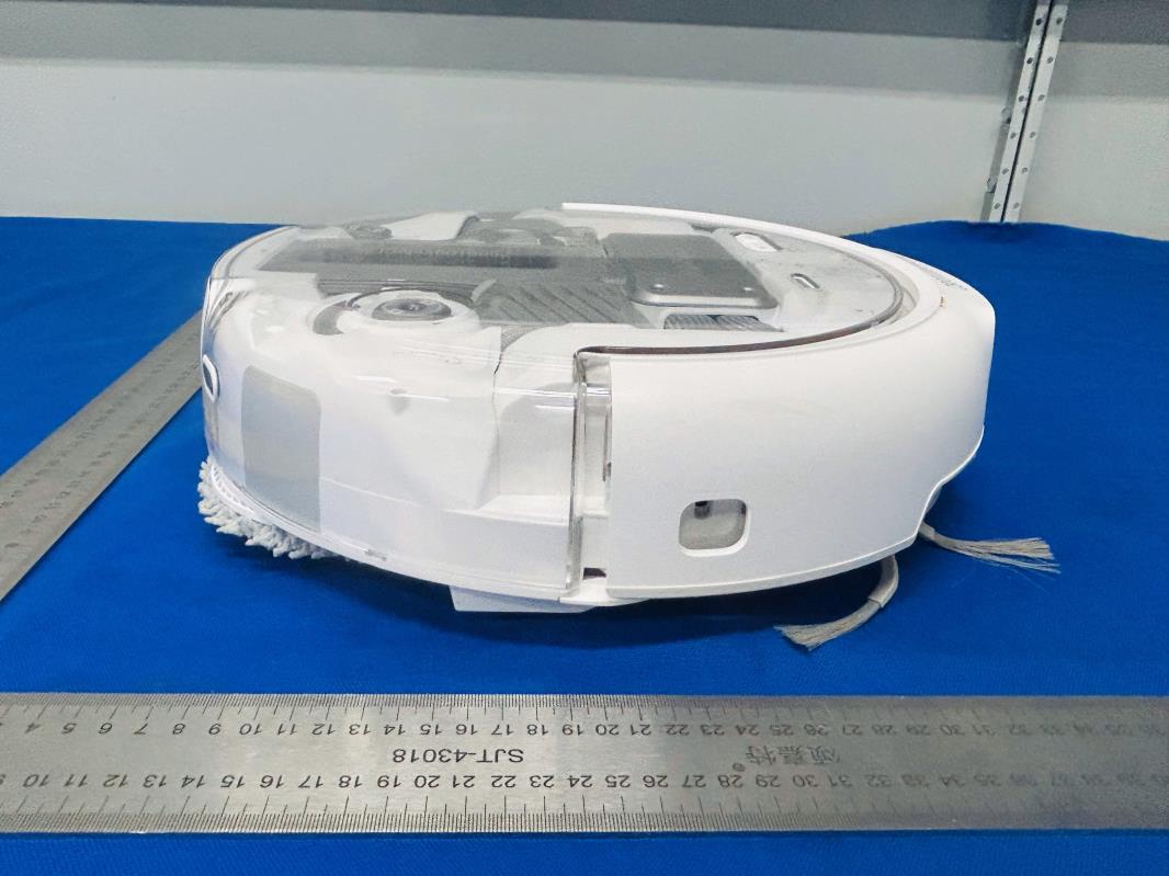 DJI CR8 external FCC photo from External Photos p. 1