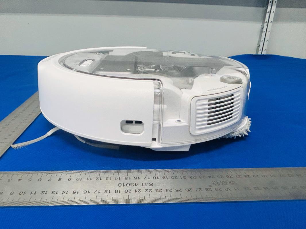 DJI CR8 external FCC photo from External Photos p. 2