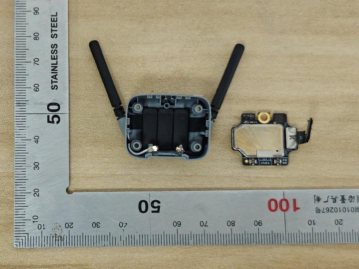 DJI DEP125 internal FCC photo from Internal Photos p. 3