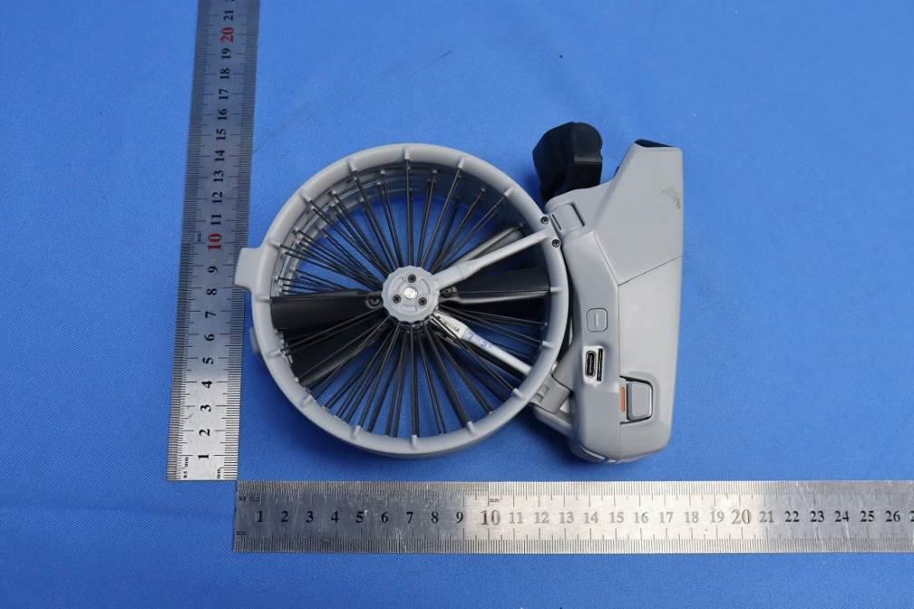 DJI BWX141-3110-7 external FCC photo from External Photos p. 5