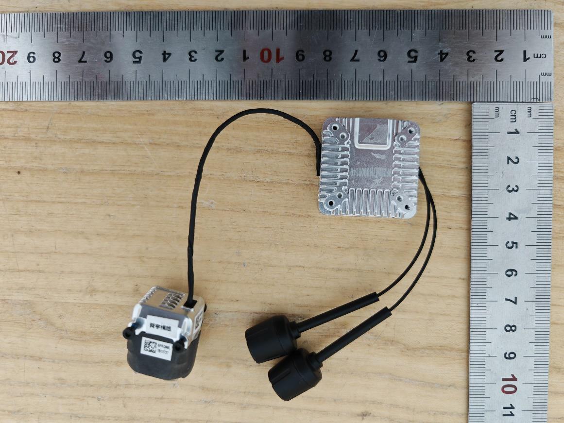 DJI DF3P290424 external FCC photo from External Photos p. 2
