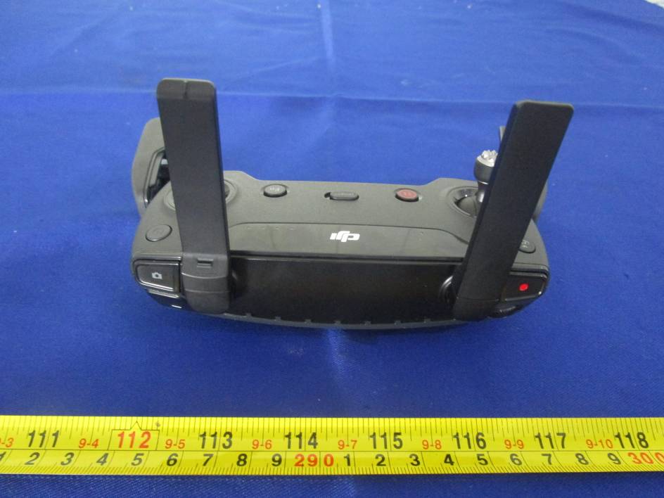 DJI GL100A1704 external FCC photo from External Photos p. 3