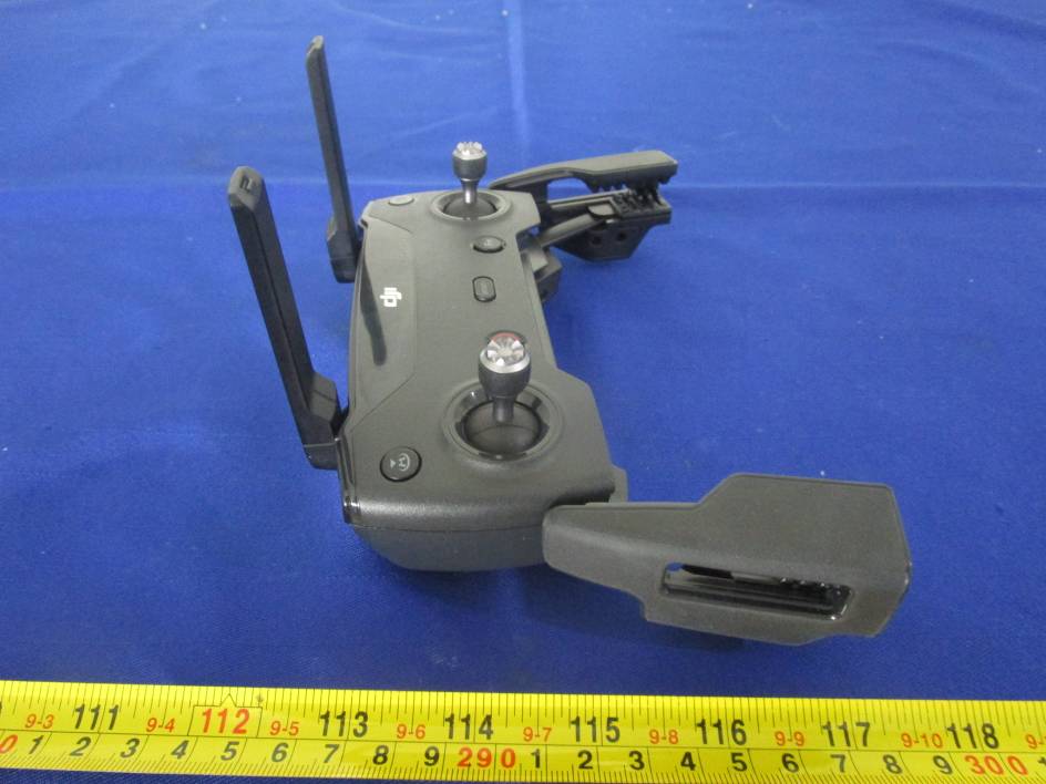 DJI GL100A1704 external FCC photo from External Photos p. 3