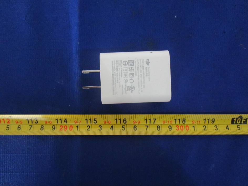 DJI GL100A1704 external FCC photo from External Photos p. 4
