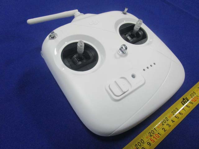 DJI GL3581503 external FCC photo from External Photos p. 2