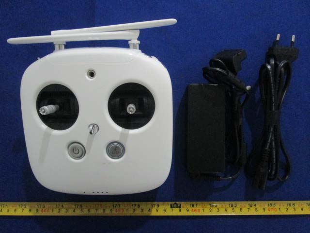 DJI GL3581511 external FCC photo from External Photos p. 1