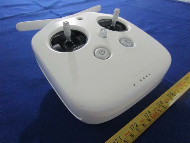 DJI GL3581511 external FCC photo from External Photos p. 2