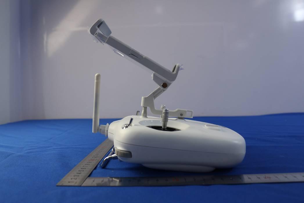 DJI Phantom 3 SE Remote Controller external FCC photo from External Photos p. 3