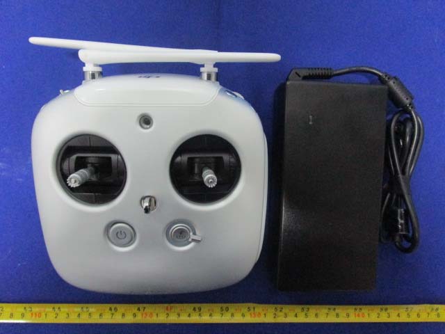 DJI GL658C1504 external FCC photo from External Photos p. 1