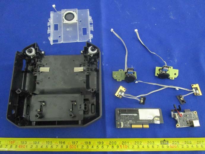 DJI GL800A1703 internal FCC photo from Internal Photos p. 4