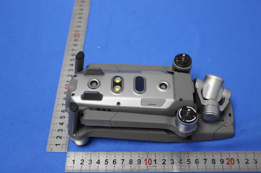 DJI Mavic 2 Zoom external FCC photo from External Photos p. 1