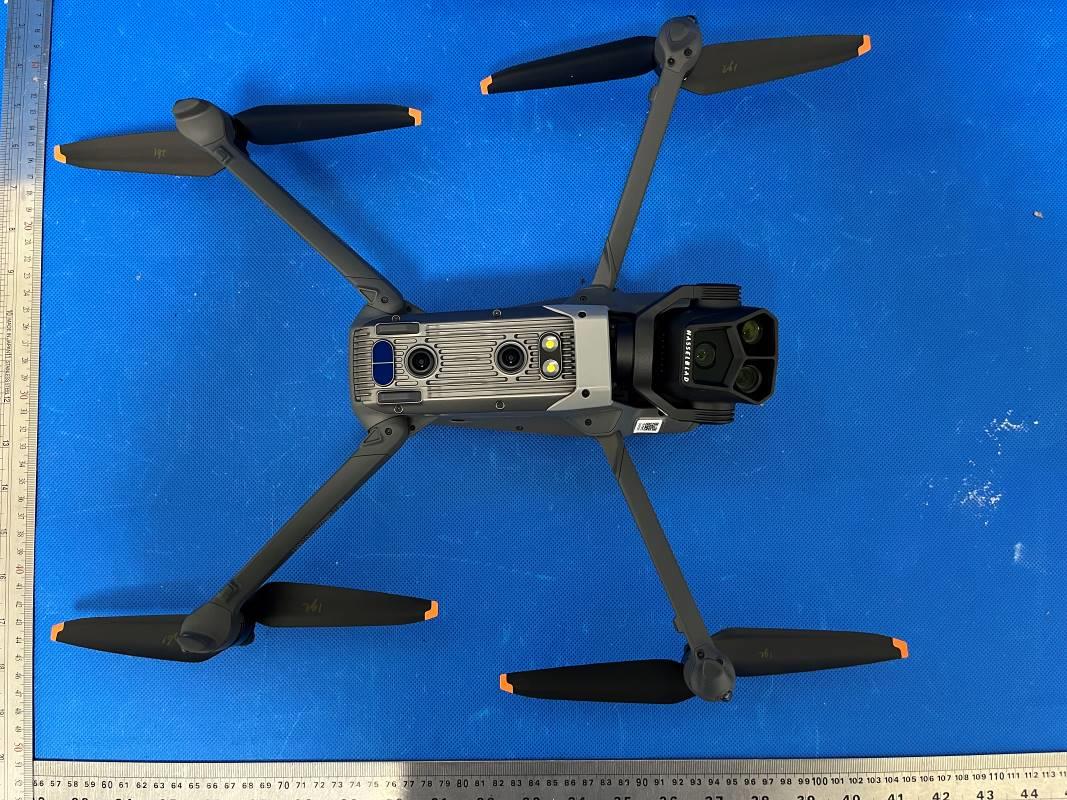 DJI Mavic 3 Pro external FCC photo from External Photos p. 2