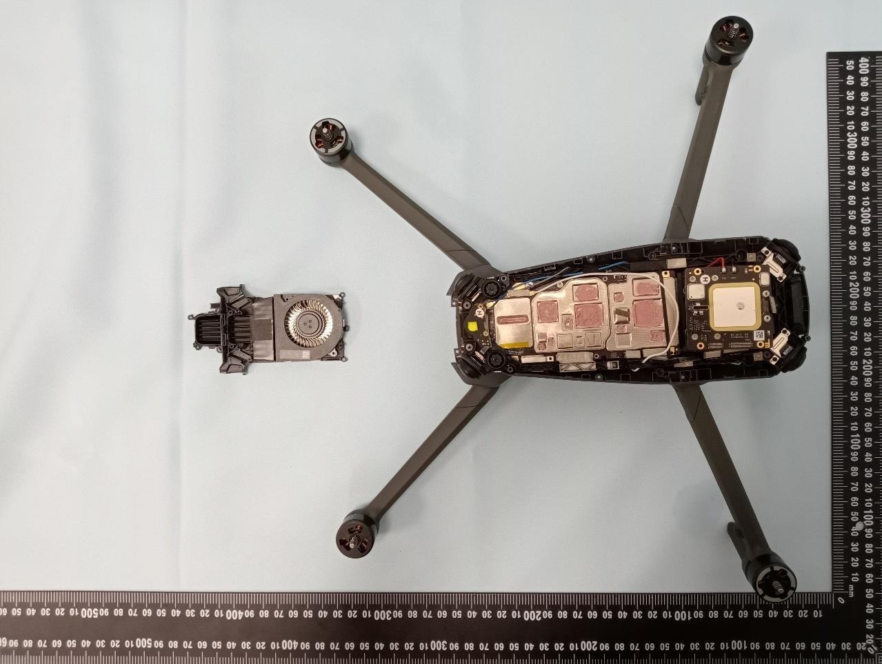 DJI Mavic 3T internal FCC photo from Internal Photos p. 1