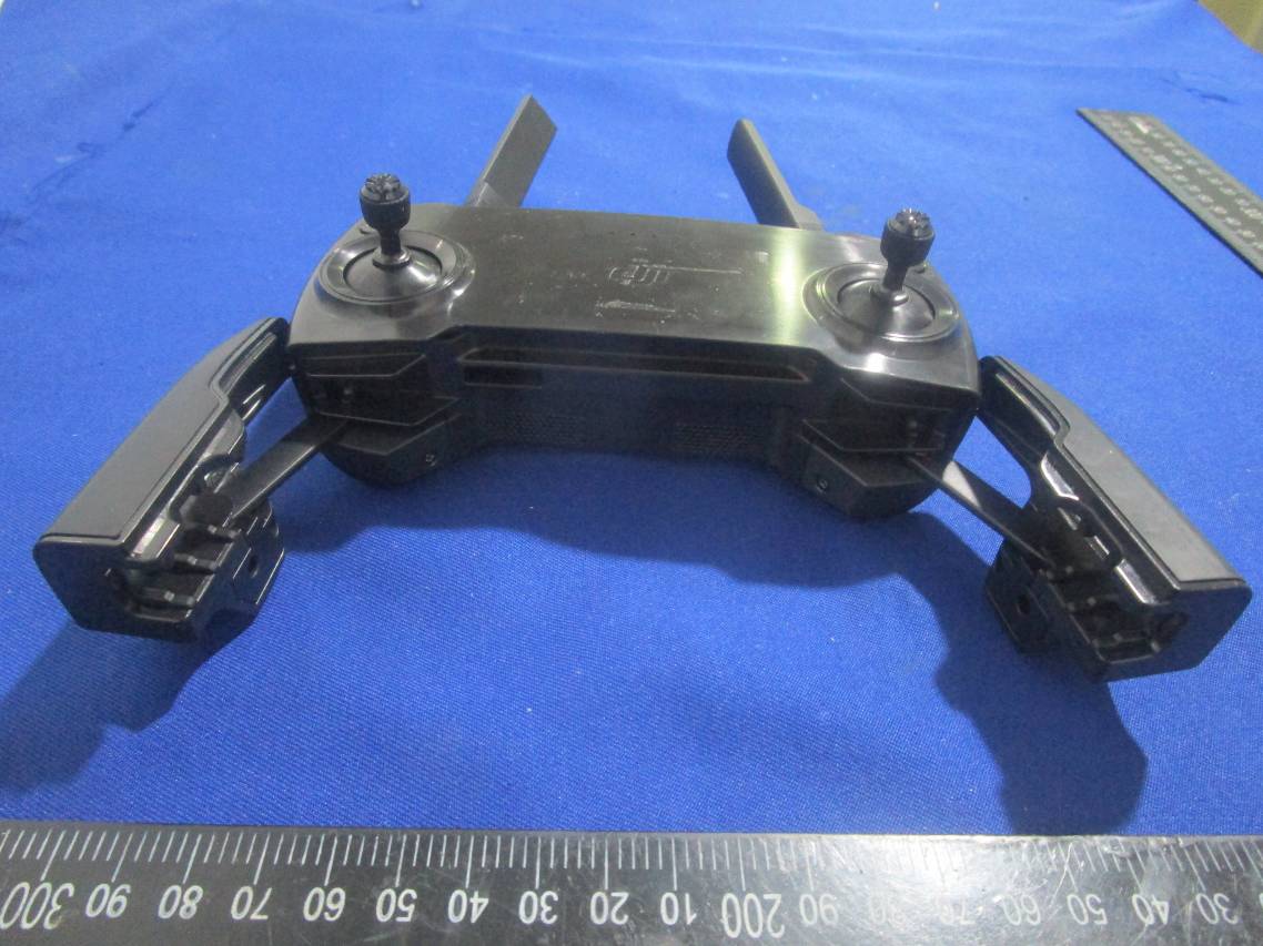 DJI Mavic Mini external FCC photo from External Photos p. 4
