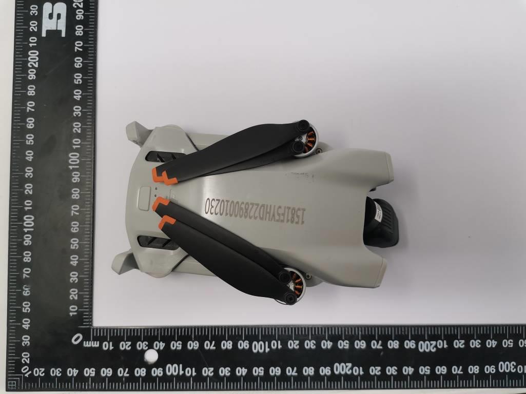 DJI MT3PD22 external FCC photo from External Photos p. 2