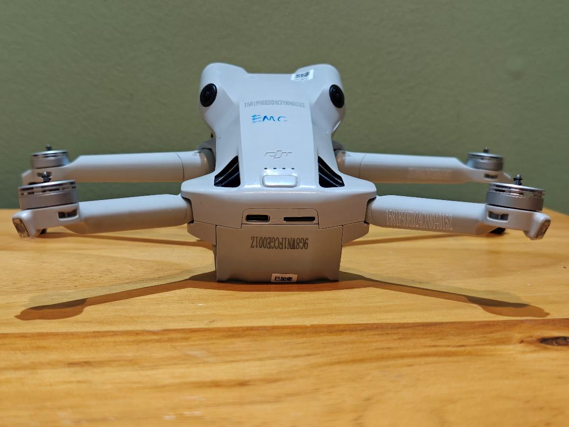 DJI MT5MFND25 external FCC photo from External Photos p. 3
