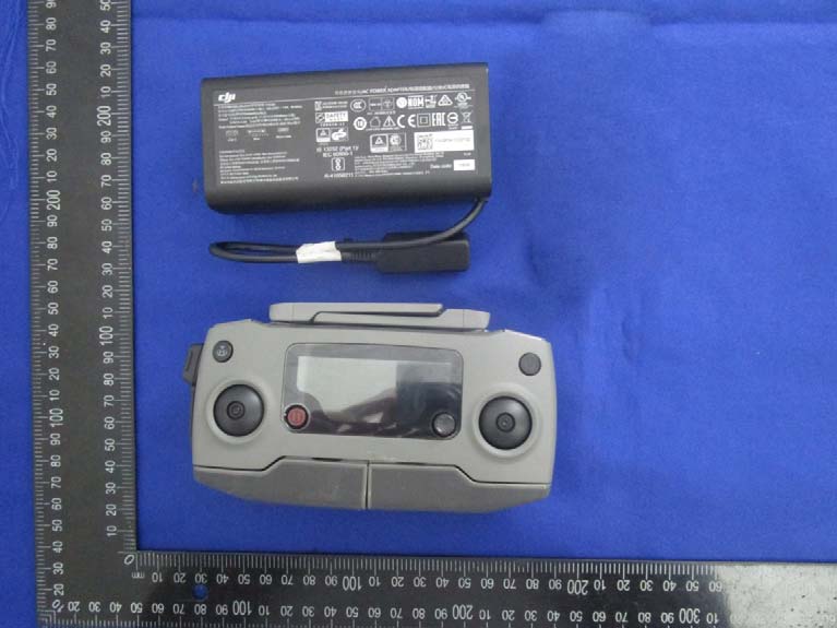 DJI Mavic 2 Pro external FCC photo from External Photos p. 1