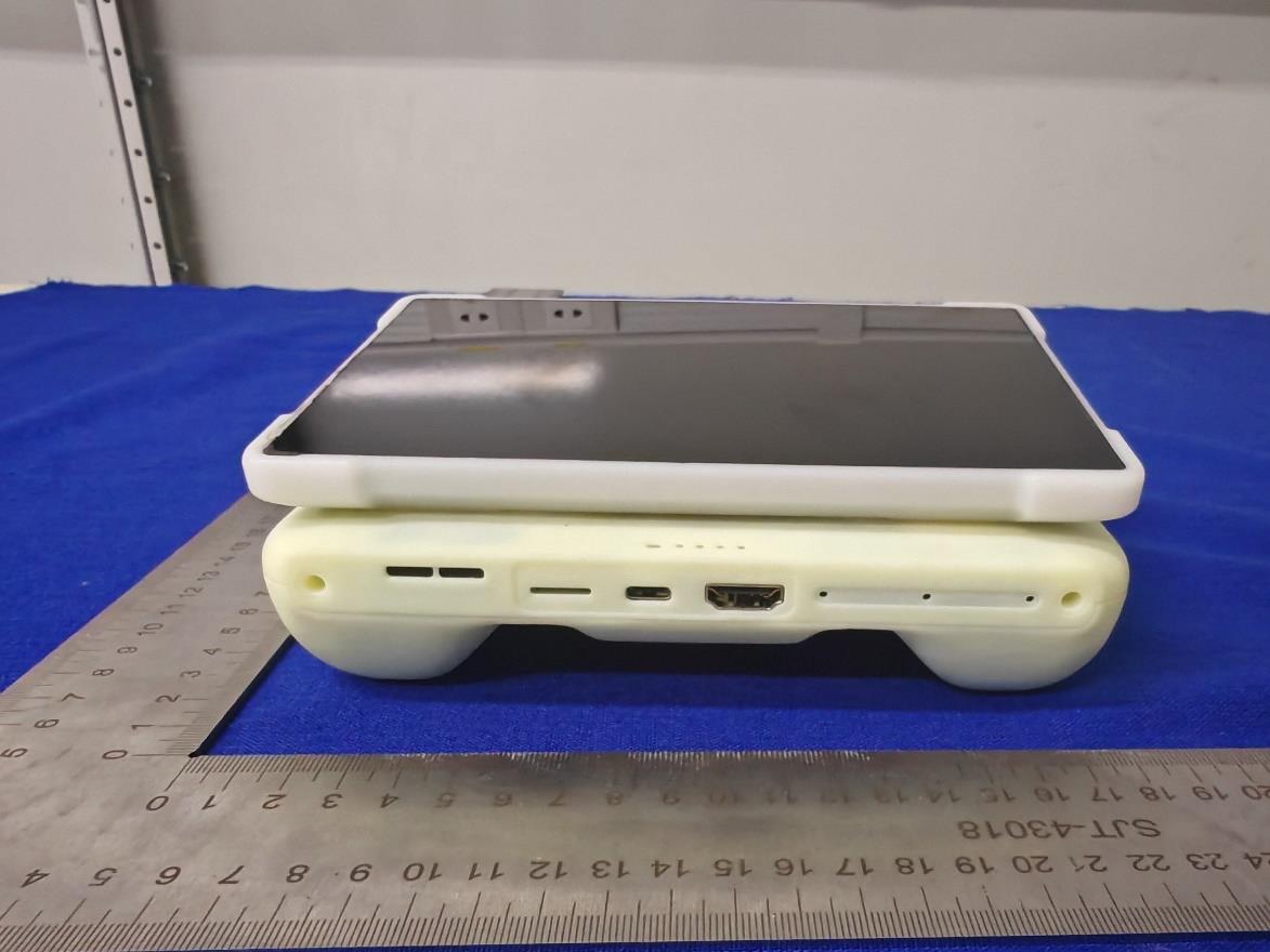 DJI Mavic 4 Pro external FCC photo from External Photos p. 1