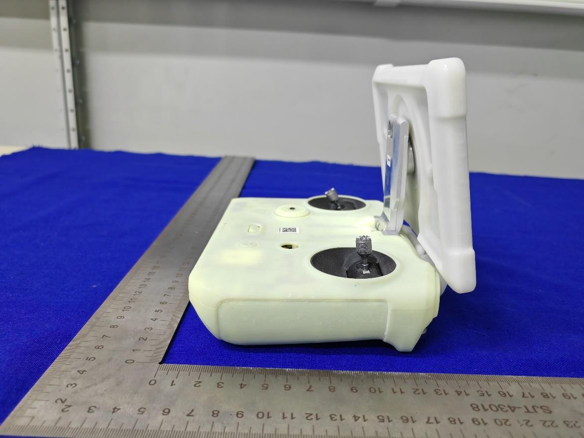 DJI Mavic 4 Pro external FCC photo from External Photos p. 4