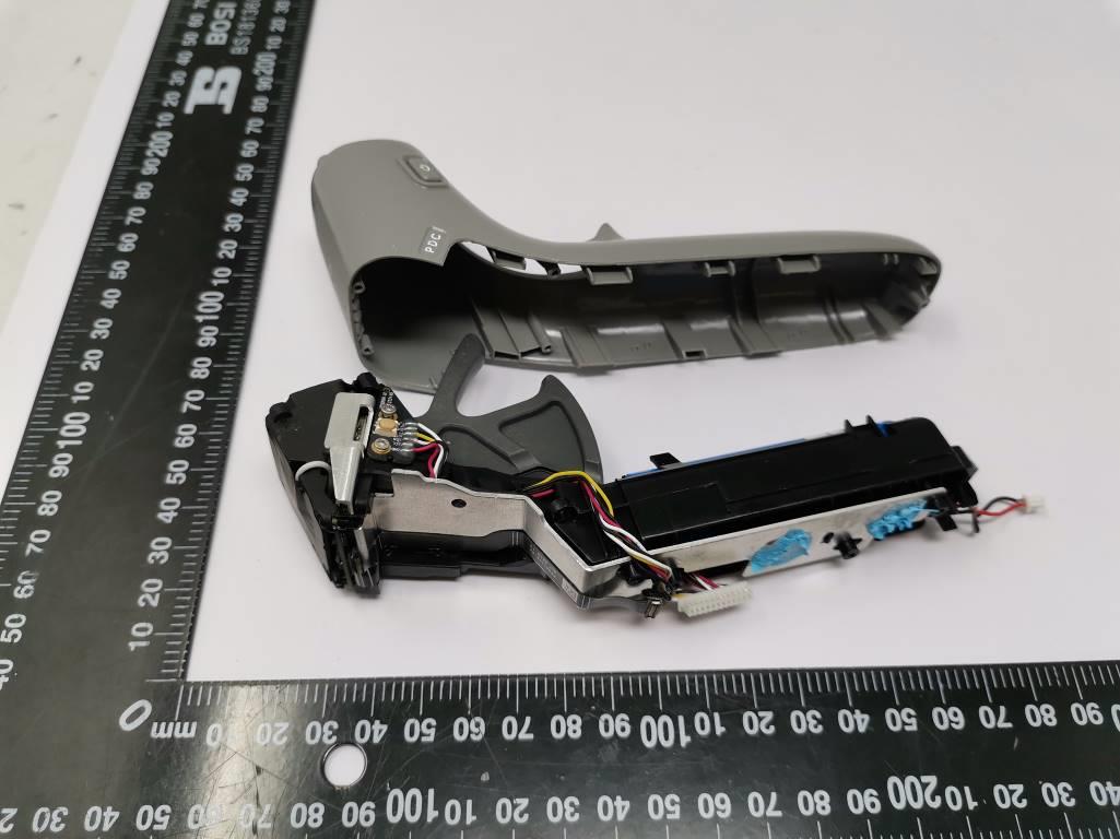 DJI RM22022 internal FCC photo from Internal Photos p. 2