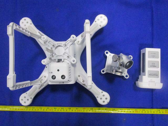 DJI WM3251511 internal FCC photo from Internal Photos p. 1