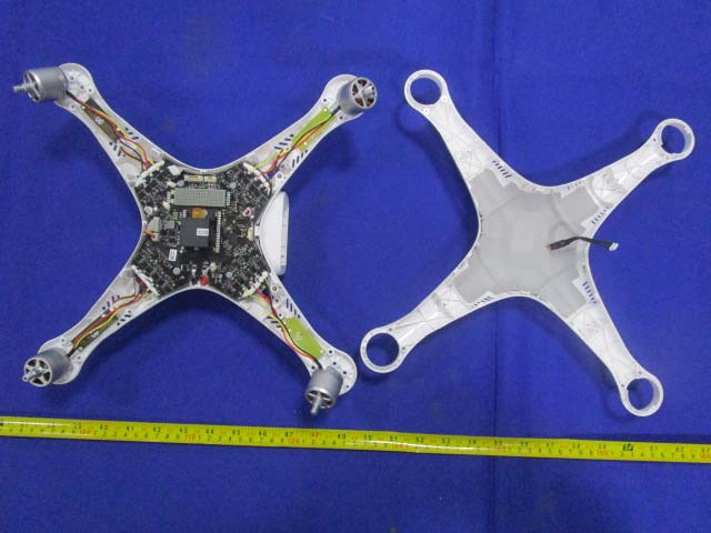 DJI WM3251511 internal FCC photo from Internal Photos p. 2