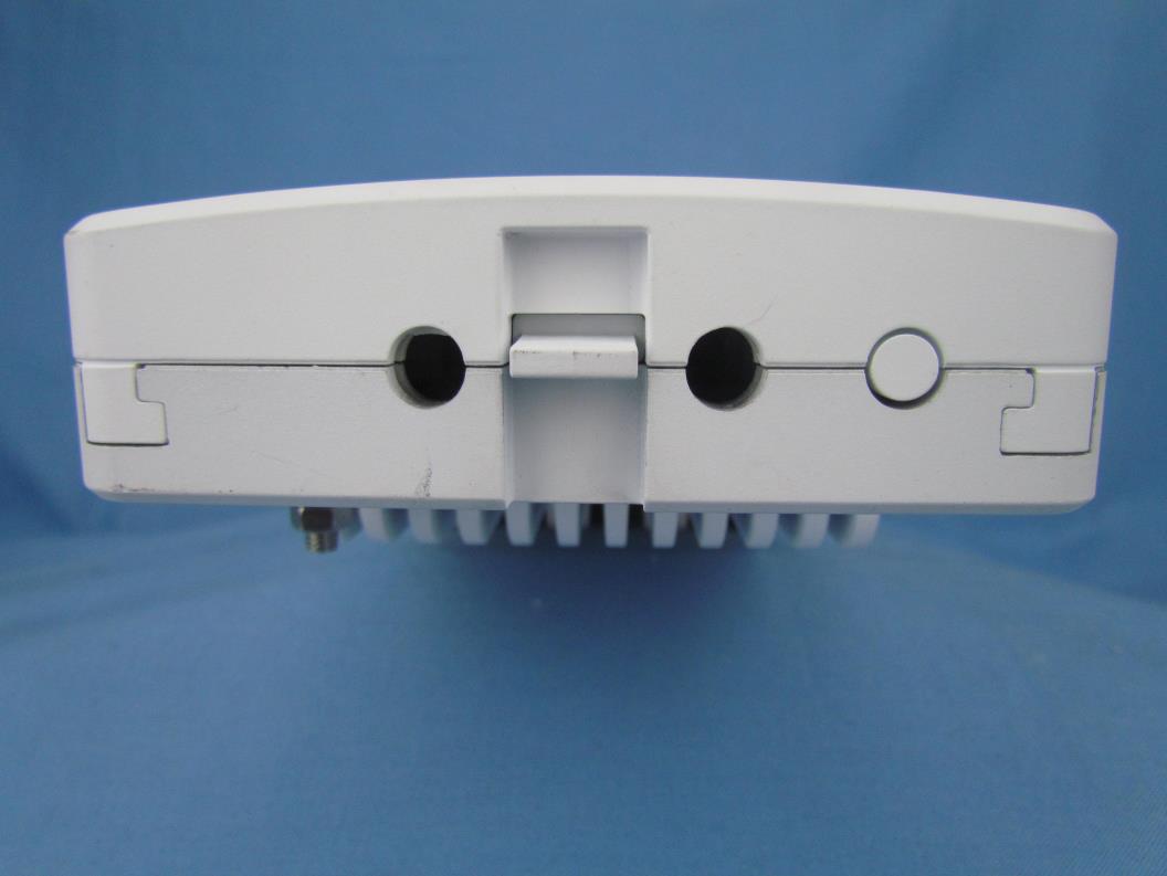Ubiquiti AF-11FX-H external FCC photo from External Photos p. 3