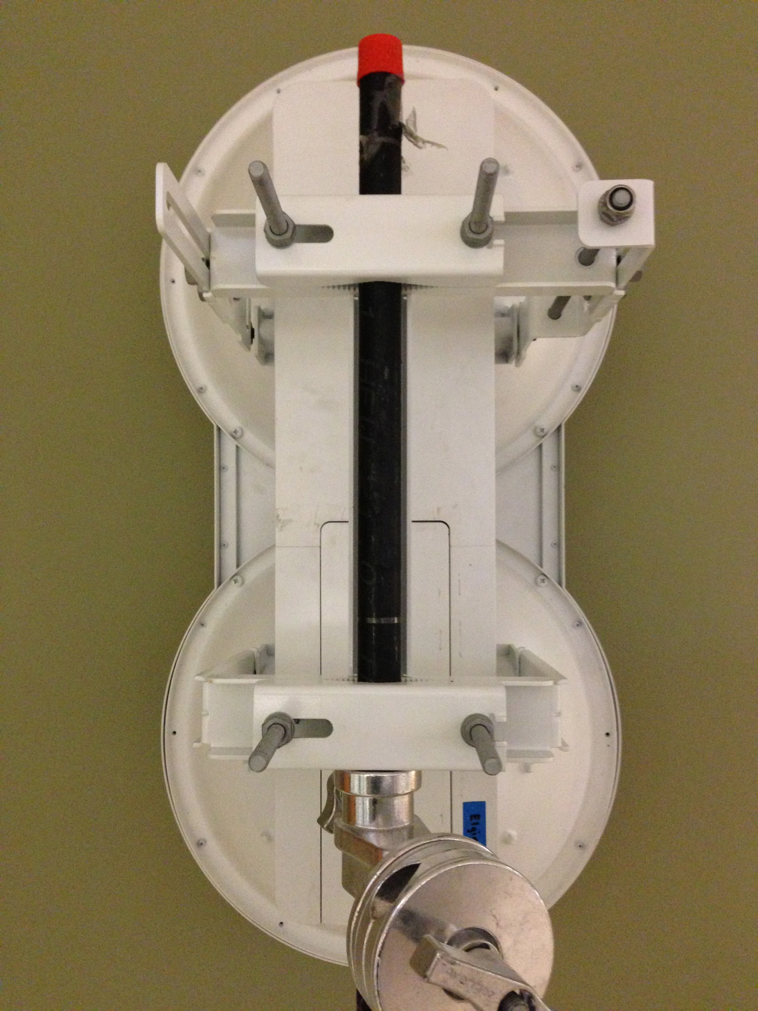 Ubiquiti AF5U external FCC photo from External Photos p. 2