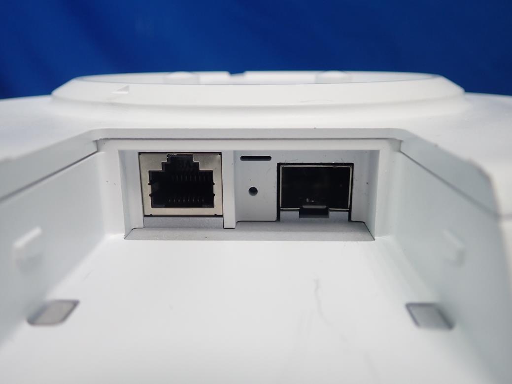 Ubiquiti AF60-HD external FCC photo from External Photos p. 4