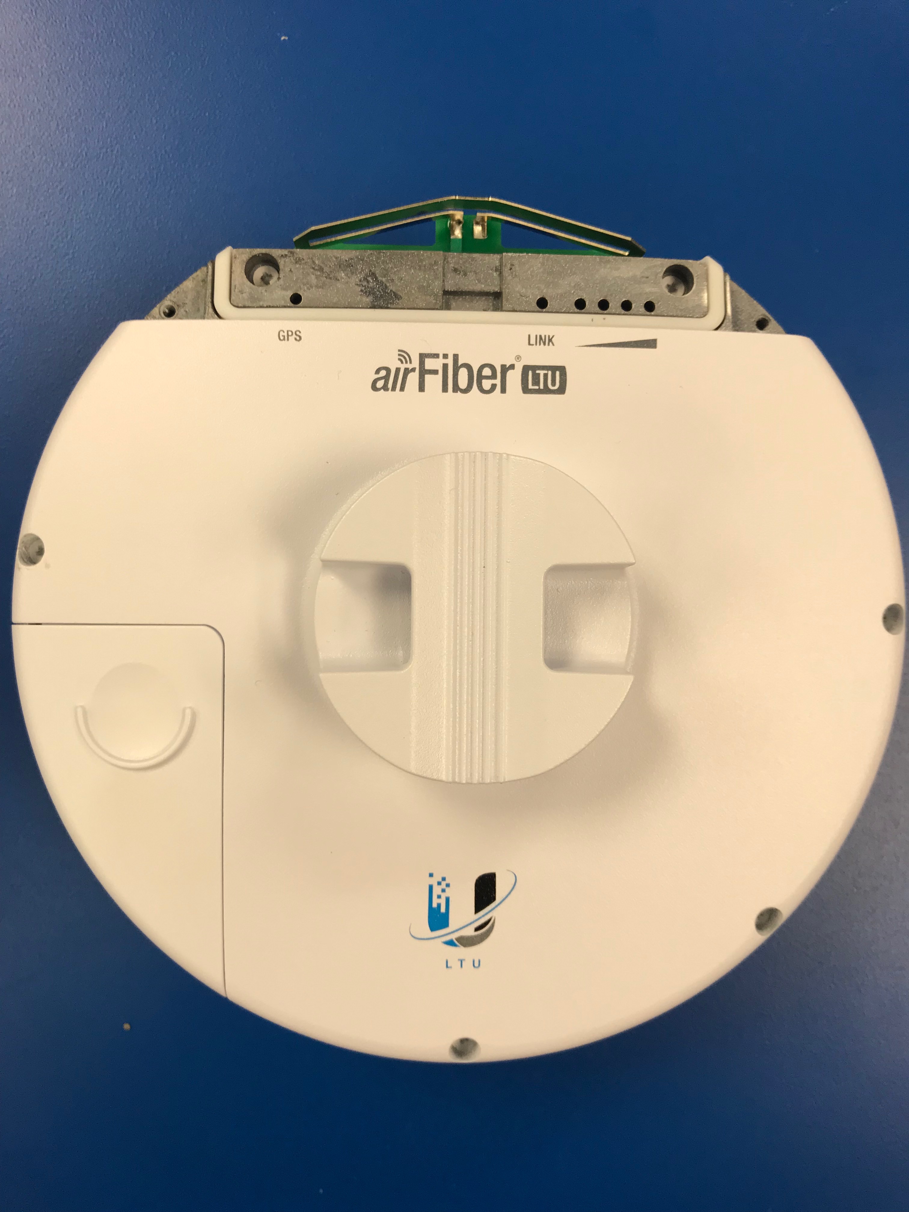 Ubiquiti AFLTU external FCC photo from External Photos p. 1