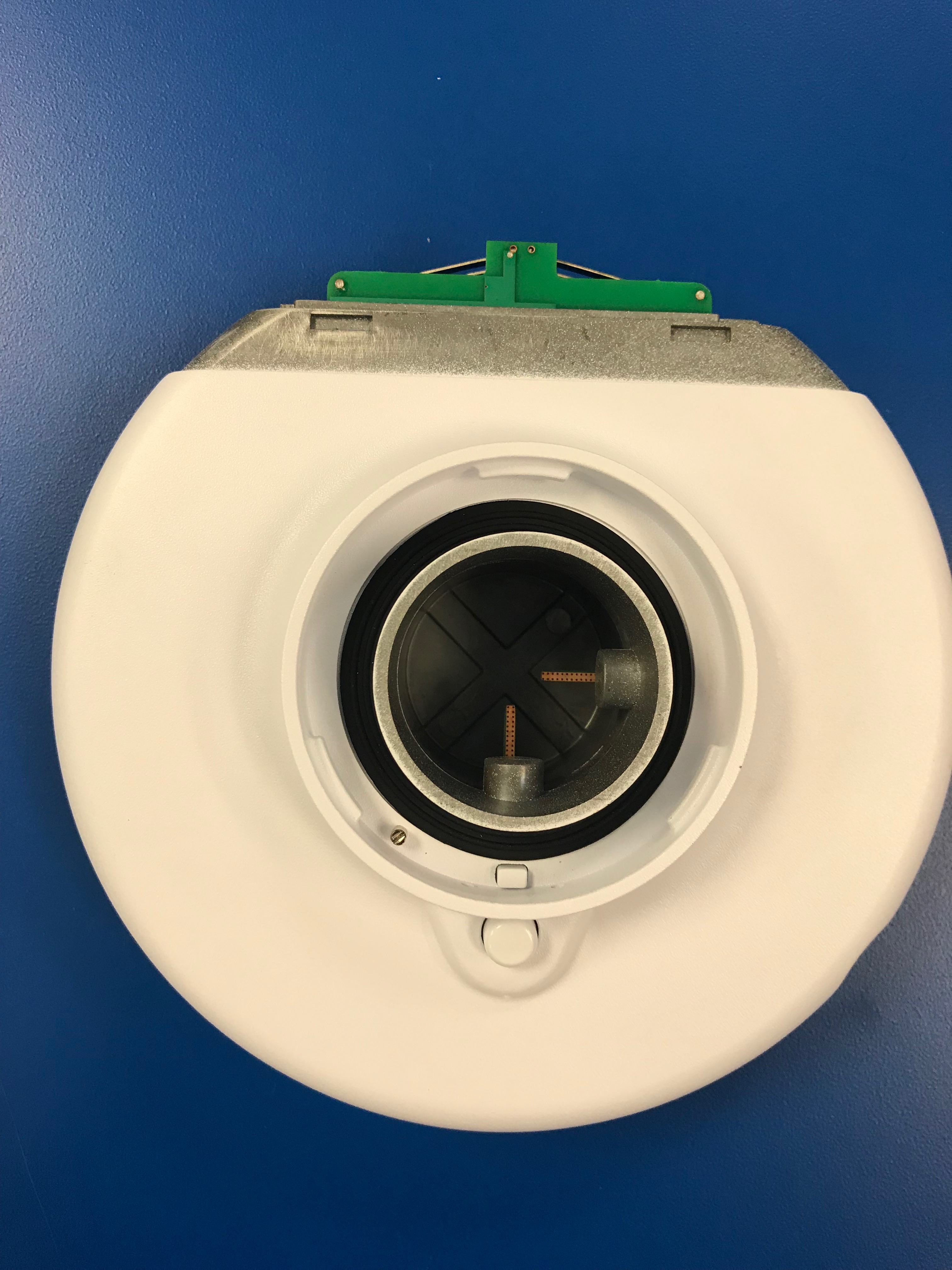 Ubiquiti AFLTU external FCC photo from External Photos p. 1