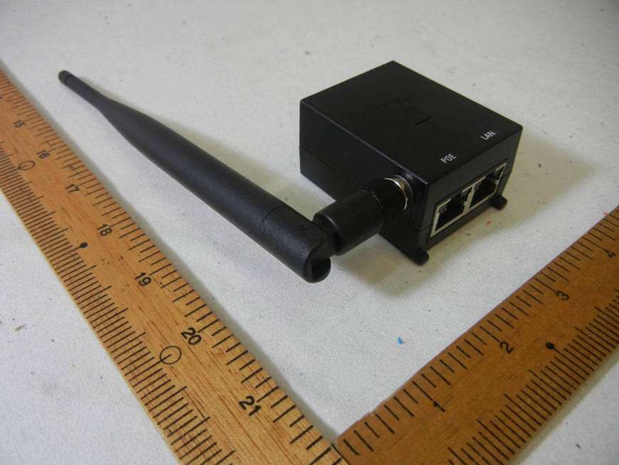 Ubiquiti AGW external FCC photo from External Photos p. 1