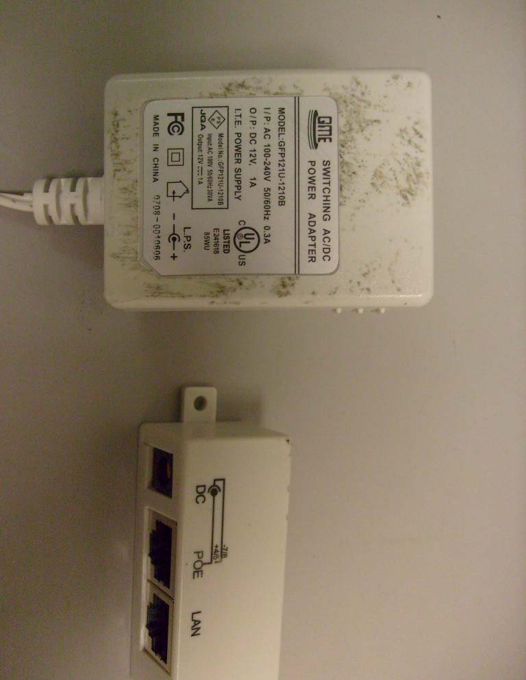 Ubiquiti B2 external FCC photo from External Photos p. 4