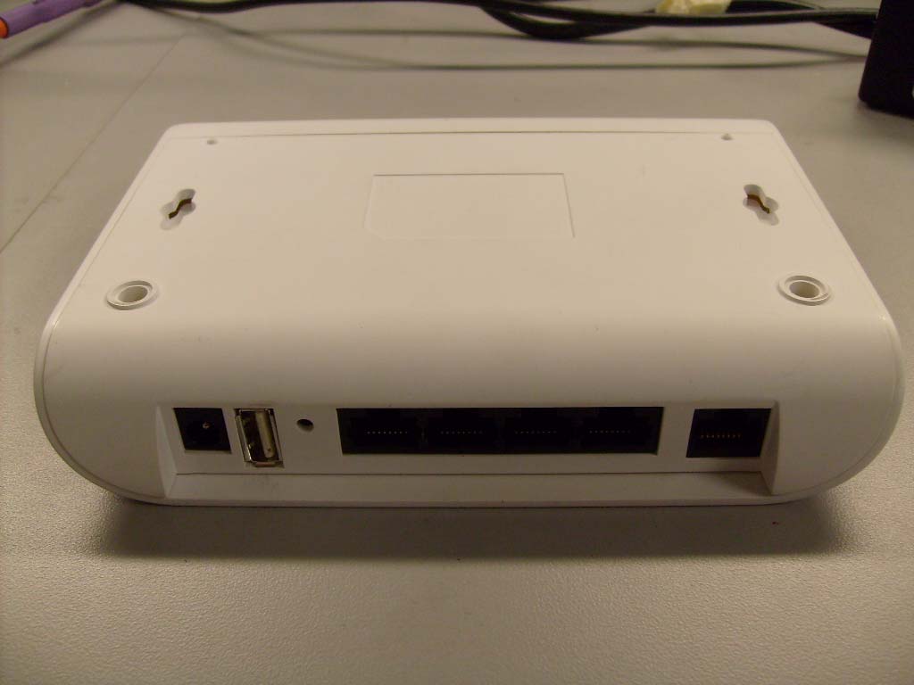 Ubiquiti E2 external FCC photo from External Photos p. 3