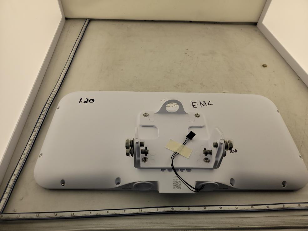 Ubiquiti E7AD external FCC photo from External Photos p. 1
