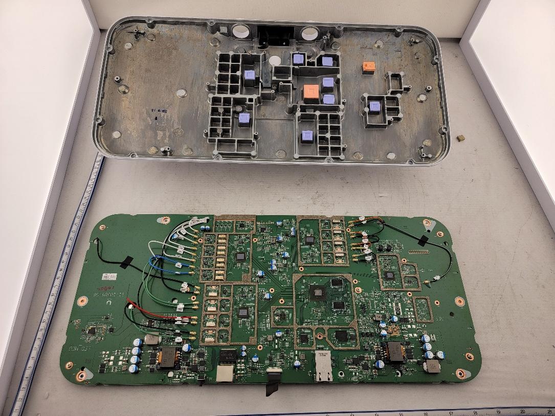 Ubiquiti E7AD internal FCC photo from Internal Photos p. 1