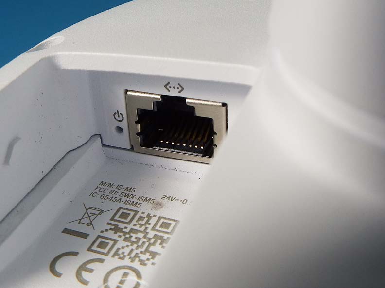 Ubiquiti ISM5 external FCC photo from External Photos p. 3