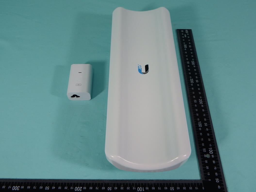 Ubiquiti LAPGPS external FCC photo from External Photos p. 1