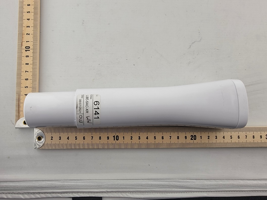 Ubiquiti LBE5ACXR external FCC photo from External Photos p. 3