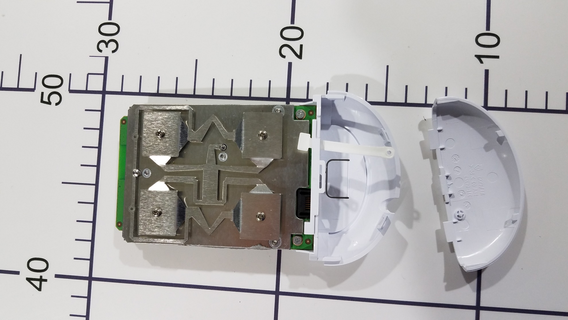 Ubiquiti LTU-LITE internal FCC photo from Internal Photos p. 2