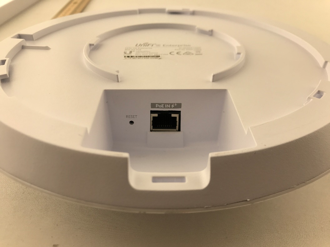 Ubiquiti U6EP external FCC photo from External Photos p. 1