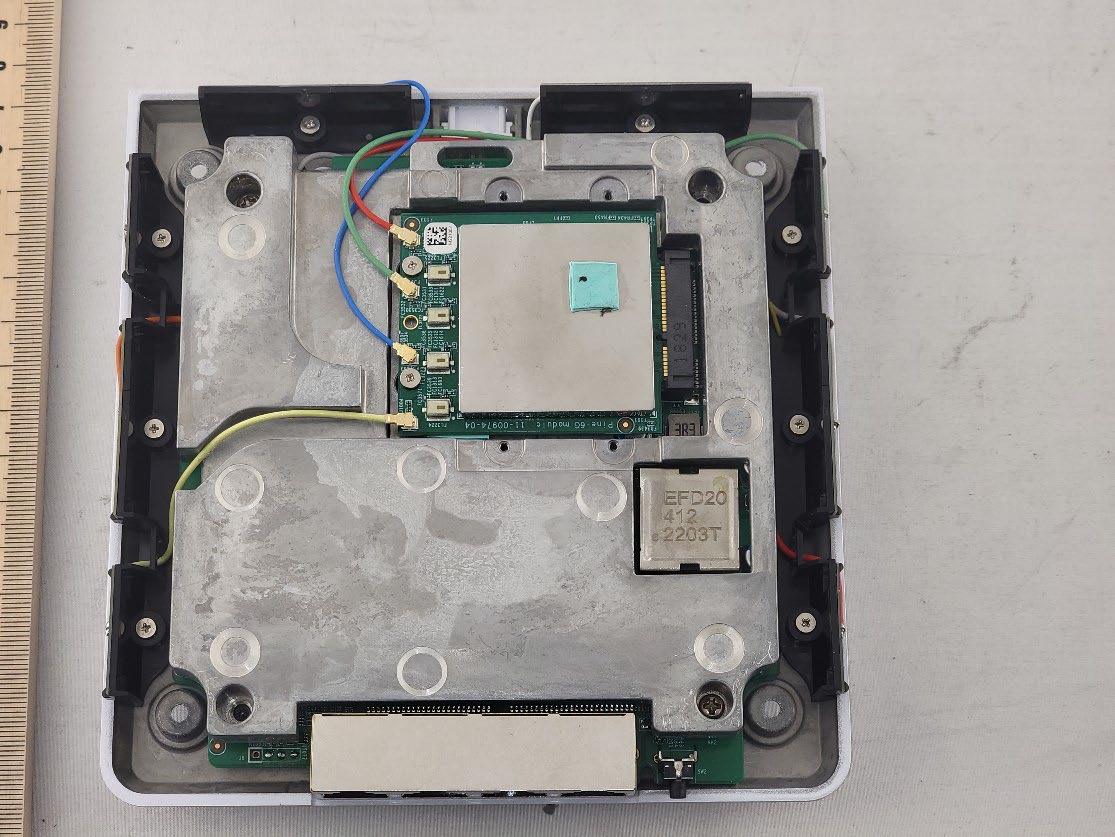 Ubiquiti U6EPIW internal FCC photo from Internal Photos p. 2
