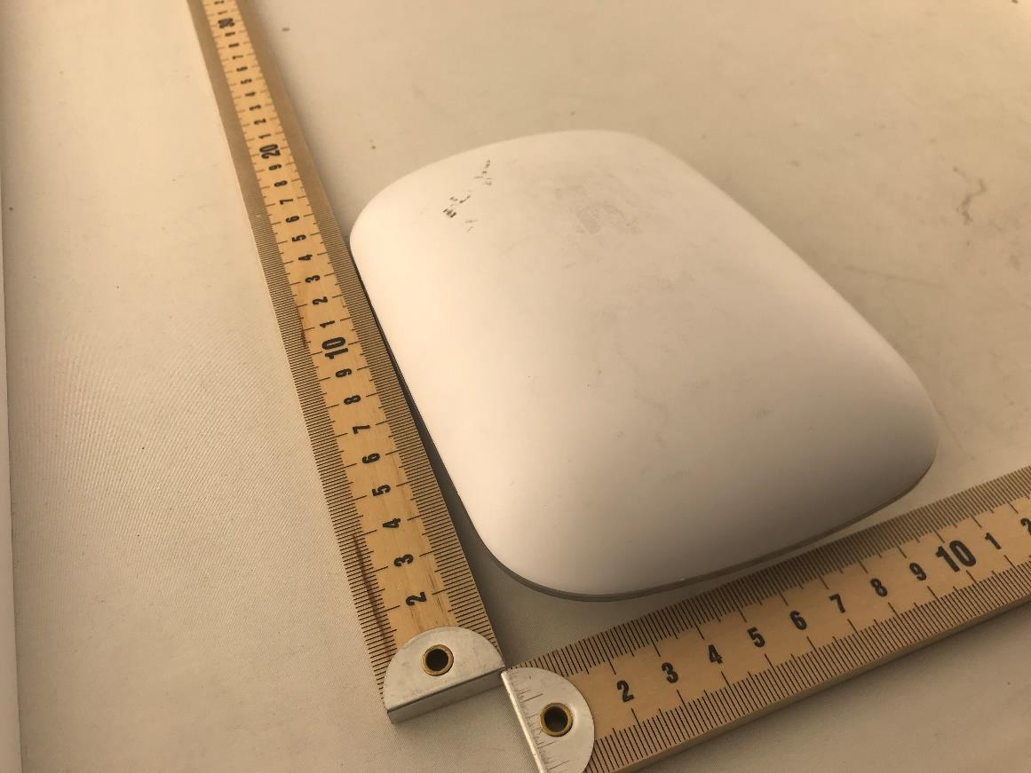 Ubiquiti U6EXTR external FCC photo from External Photos p. 2