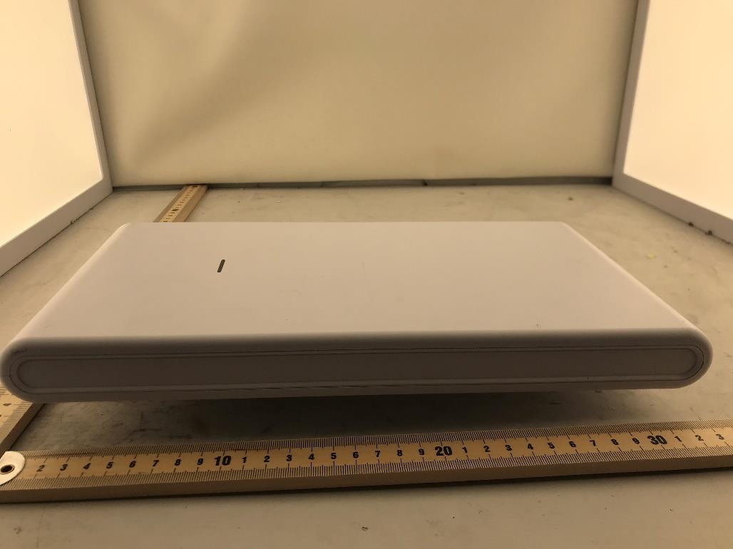 Ubiquiti U6MESHP external FCC photo from External Photos p. 2