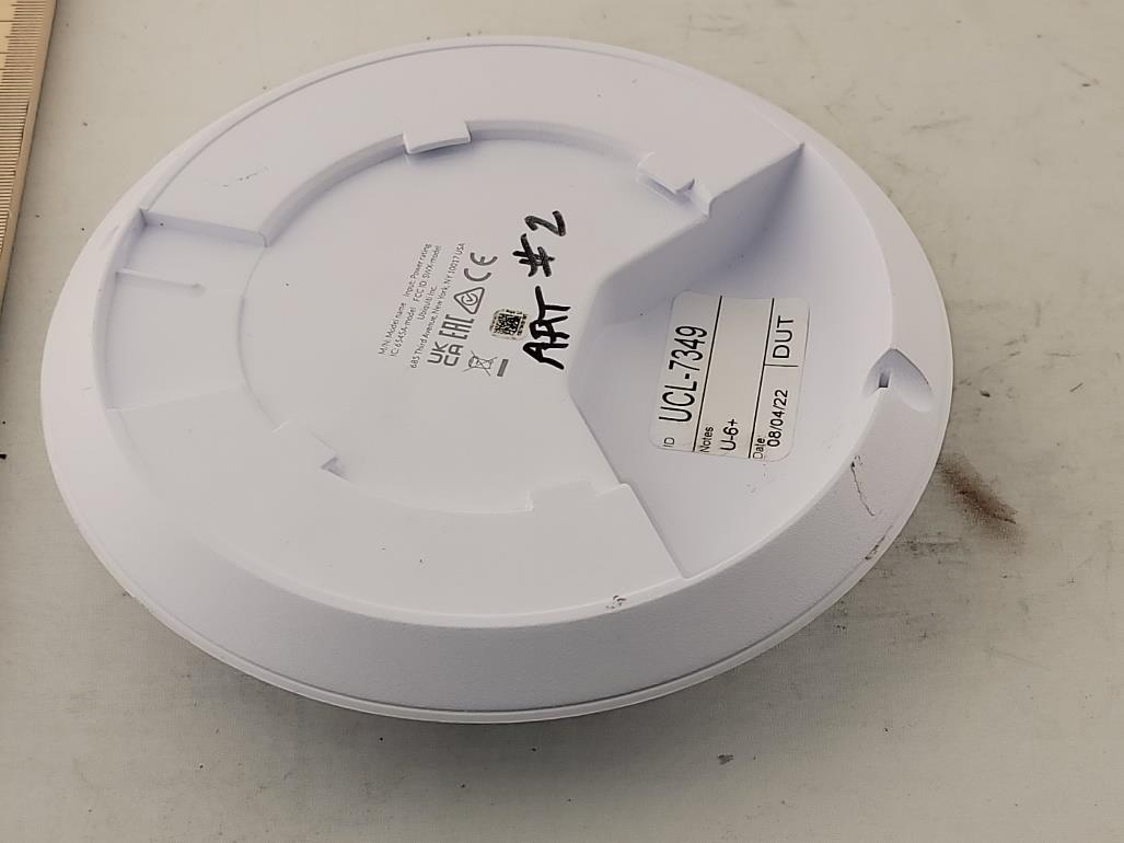 Ubiquiti U6P external FCC photo from External Photos p. 3